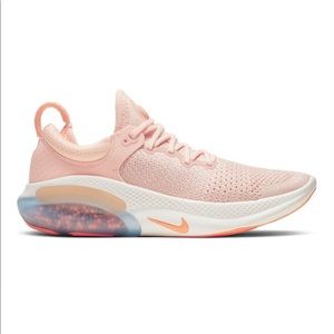 Nike Joyride Sunset Tint Size 7